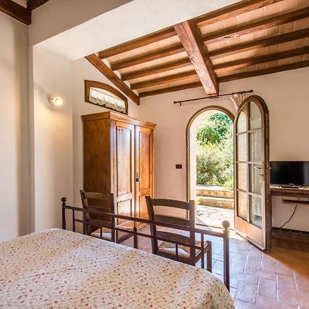 Glicine Apartment Podere Giardino Montalcino Luaran gambar