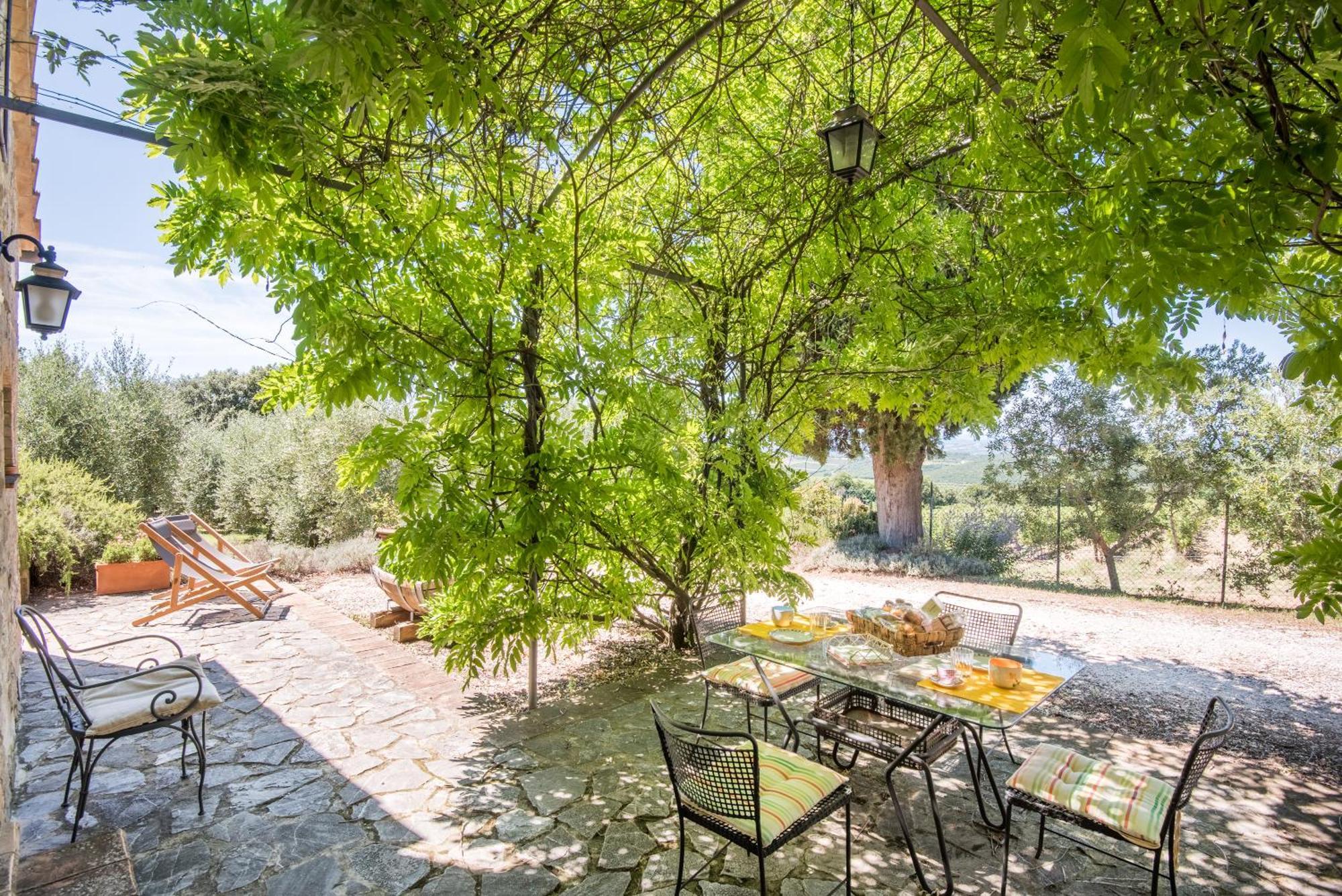 Glicine Apartment Podere Giardino Montalcino Luaran gambar